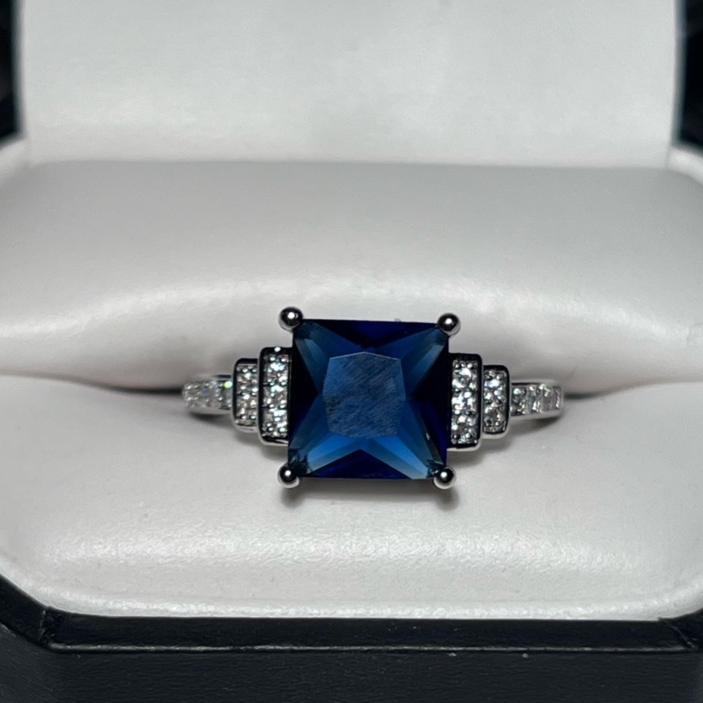 Sapphire Ring
